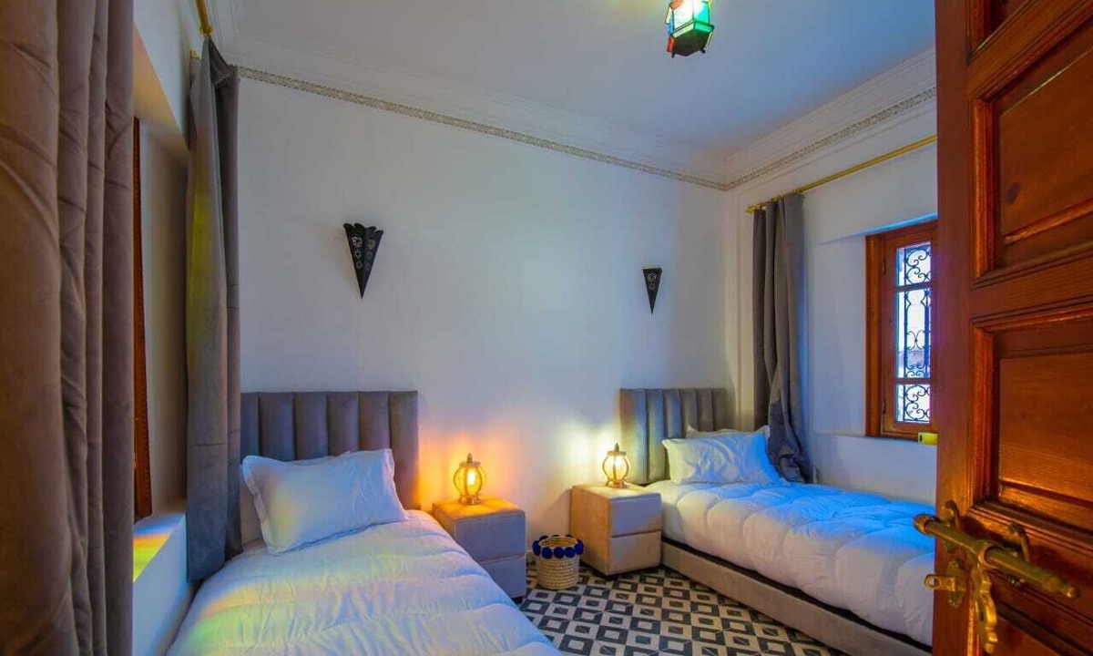 Kbour Chou House | Riad Amely