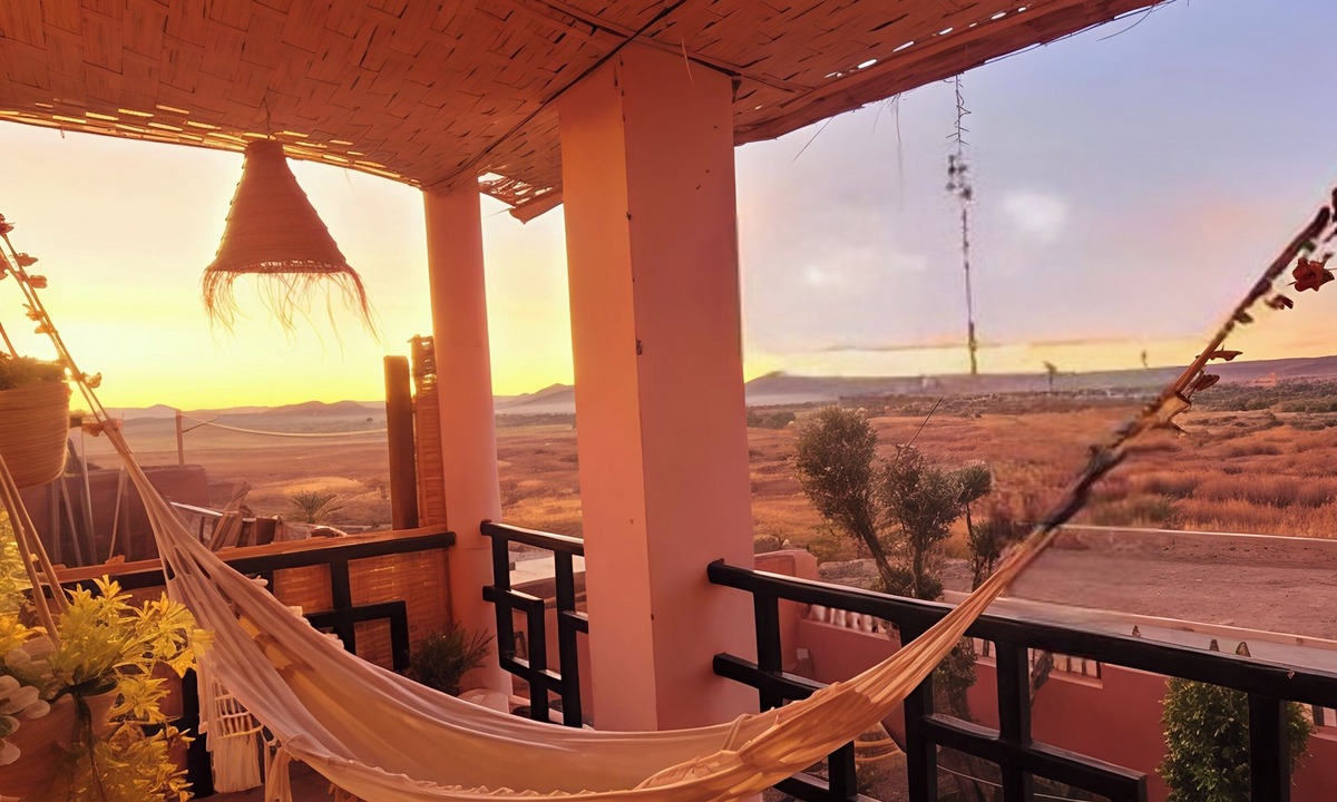 Ouarzazate Villa | Villa Calm, Panoramic View of the Lake and Mountains, Ouarzazate Center