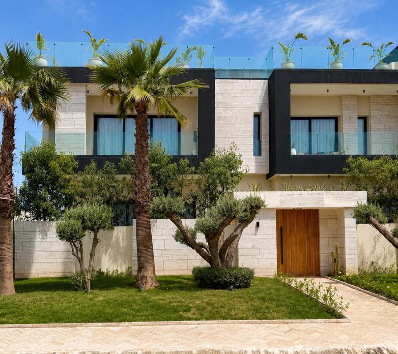 Annakhil Villa | Villa Privative avec piscine chauffée, spa, salle de sport et services hoteliers