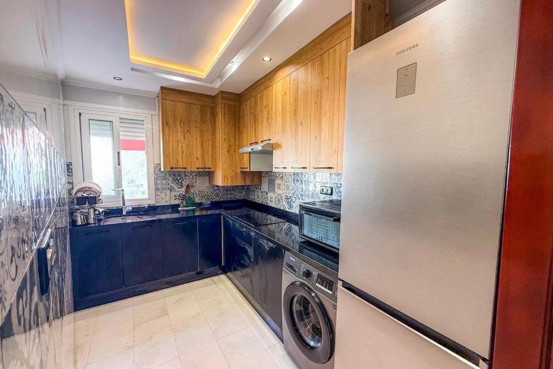 El Ensanche Apartment | Modern & Bright Apartment near Historic Old Medina