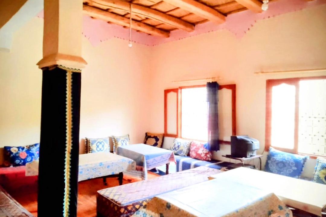 Ait Sedrate Jbel El Soufla Apartment | Riad restaurante Étoile dades Camping