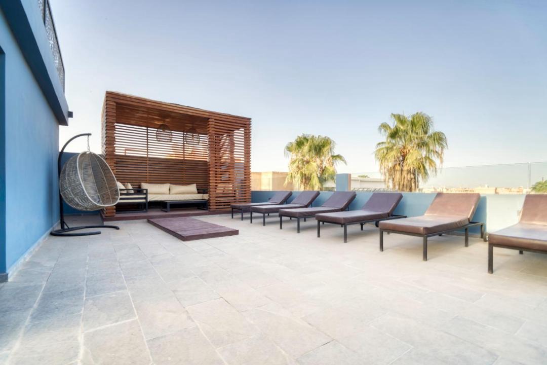 Semlalia Apartment | Design Art Gallery Apartment Marrakech swimming pool on the Roof