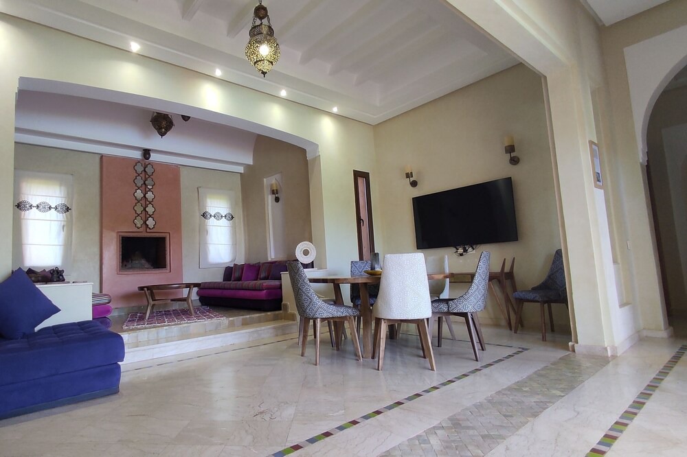 Photo of Livingroom in Annakhil