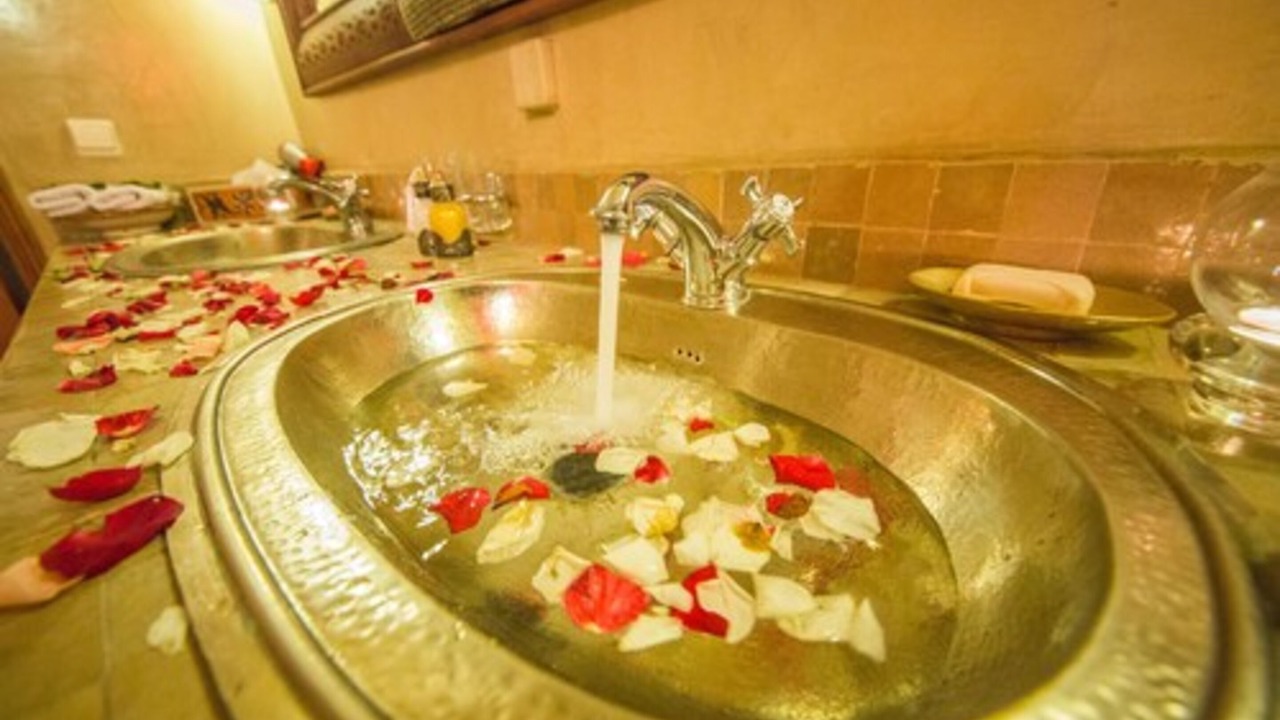 Photo of Bathroom in El Mokhifa
