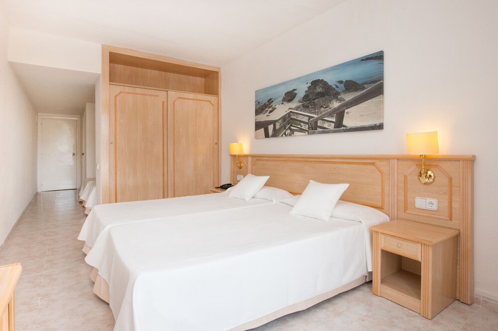 Photo of Bedroom in Puerto San Miguel