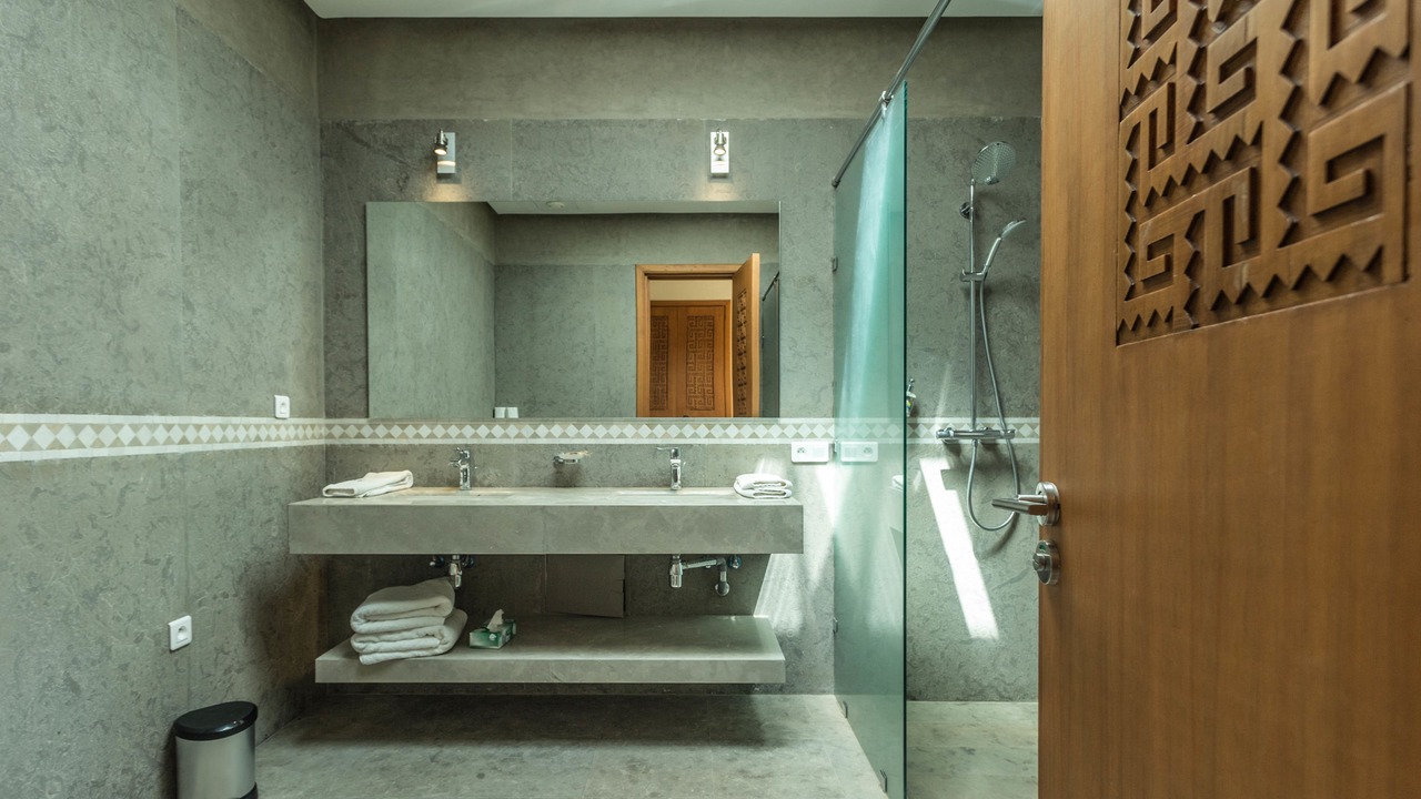 Photo of Bathroom in Annakhil
