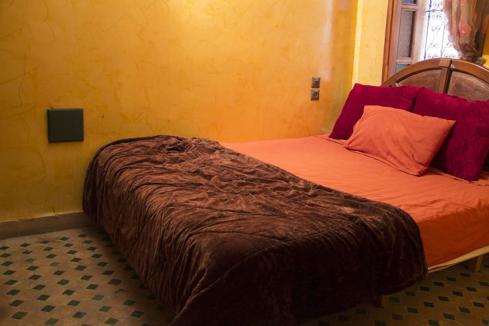 Photo of Bedroom in Ain Azlitan