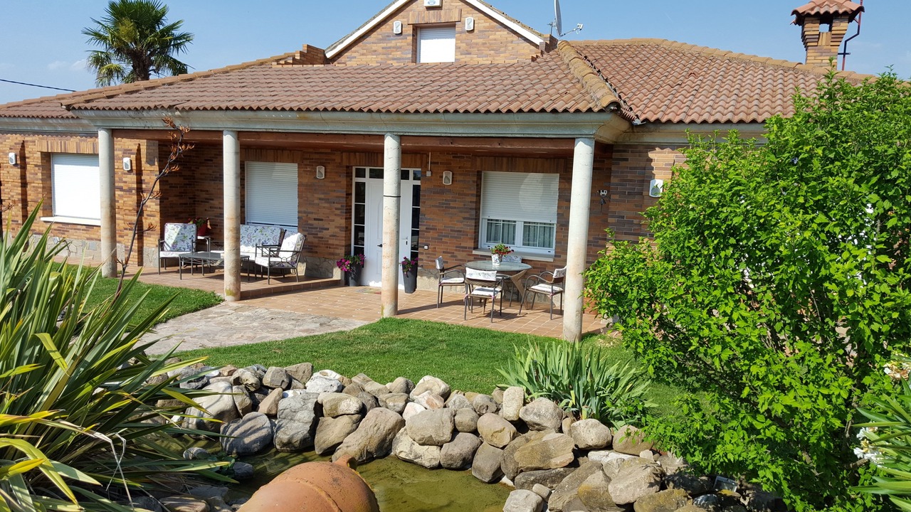 Photo of Outdoor in Alberite