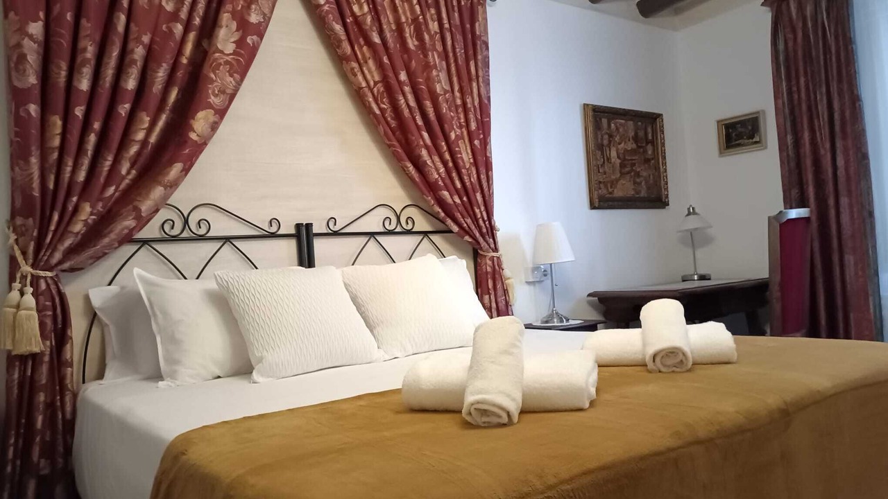 Photo of Bedroom in Urrea de Gaen