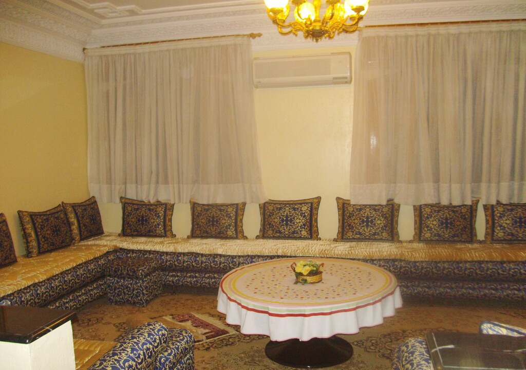Photo of Livingroom in Cite Charaf