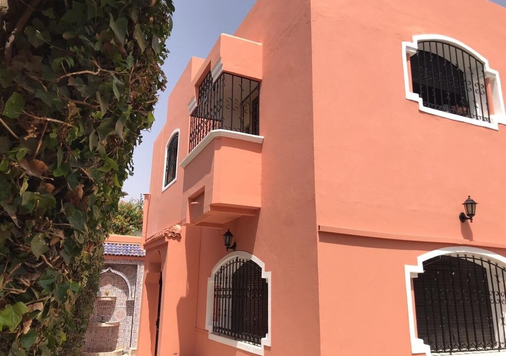 Photo of Buildings in Cite Charaf