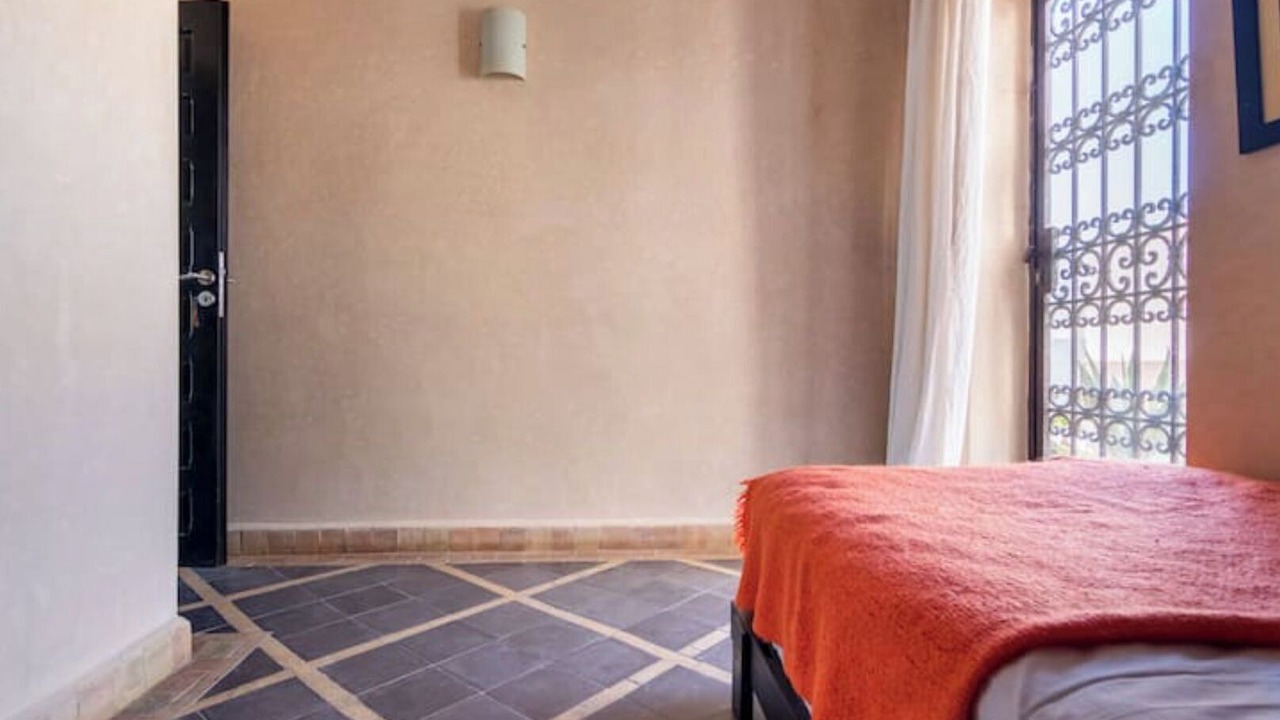 Photo of Bedroom in Cite Charaf