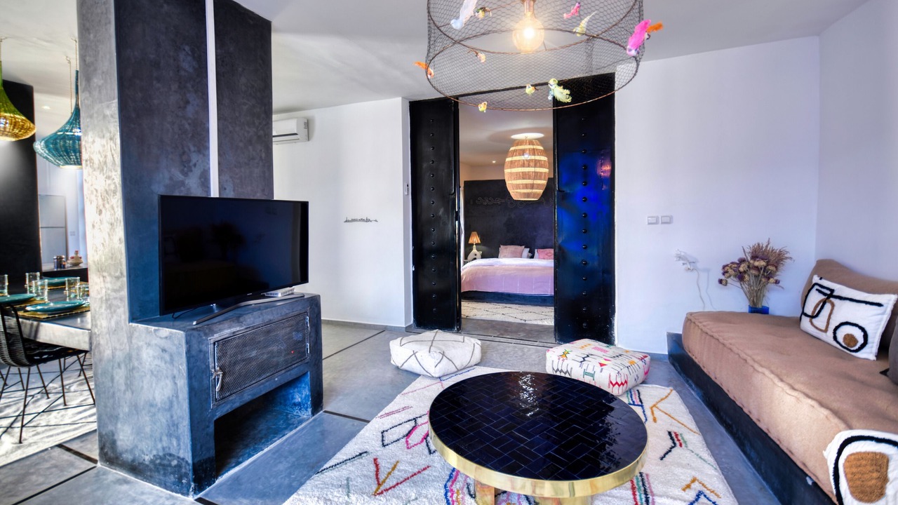 Photo of Bedroom in Tamrhakht