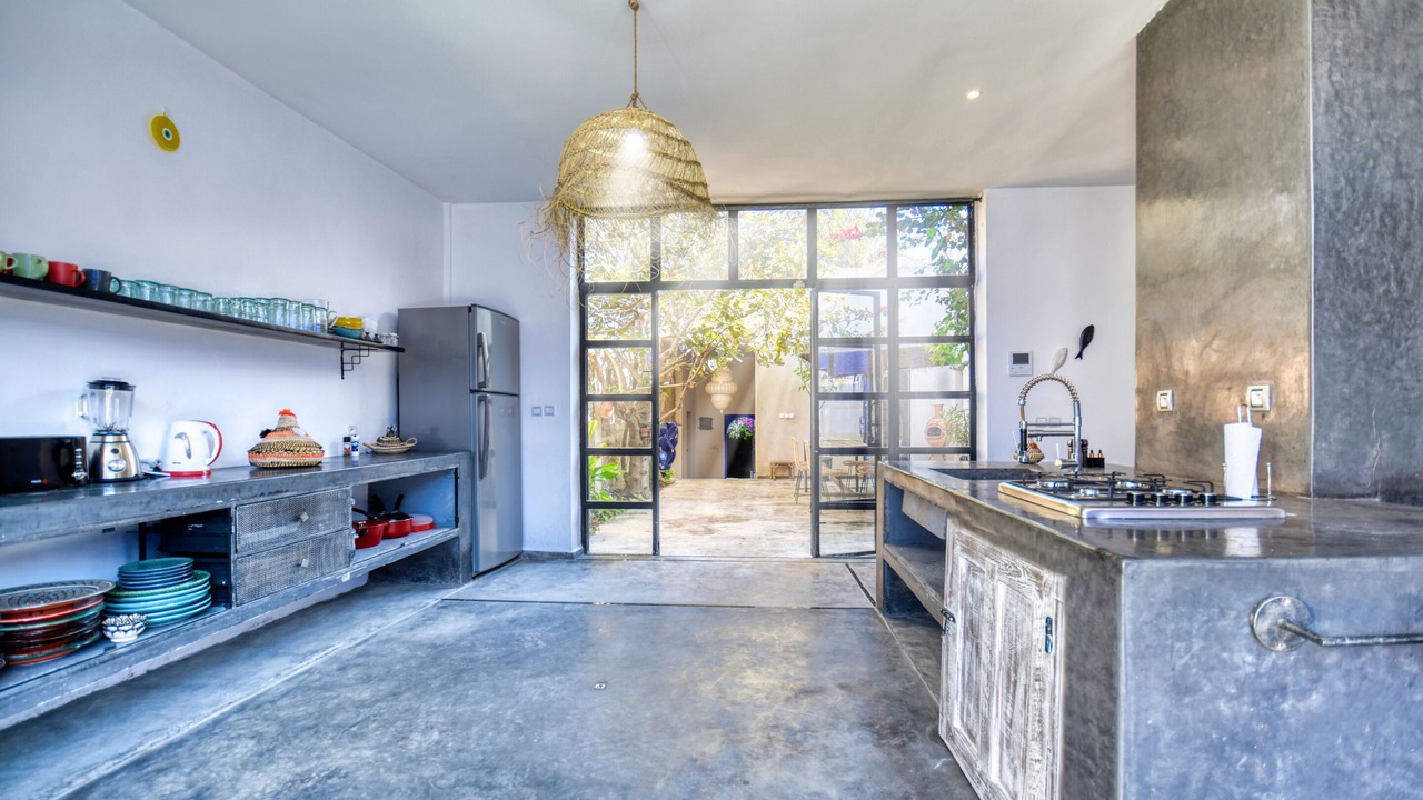 Photo of Kitchen in Tamrhakht