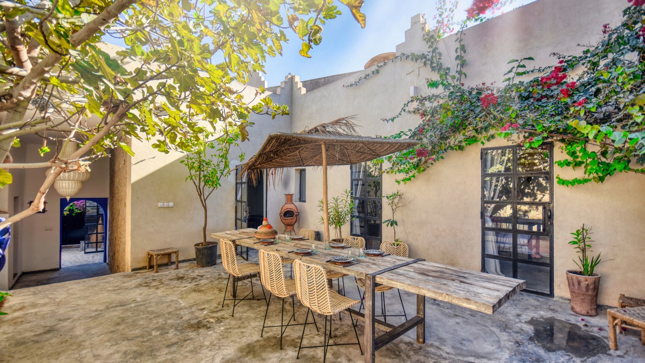 Photo of Outdoor in Tamrhakht