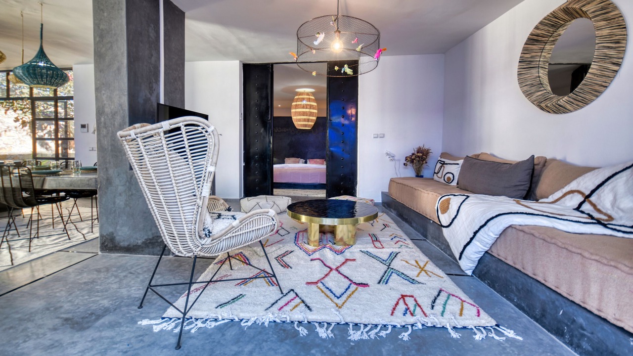 Photo of Livingroom in Tamrhakht
