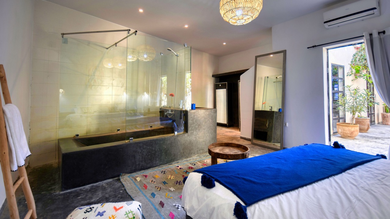 Photo of Bedroom in Tamrhakht