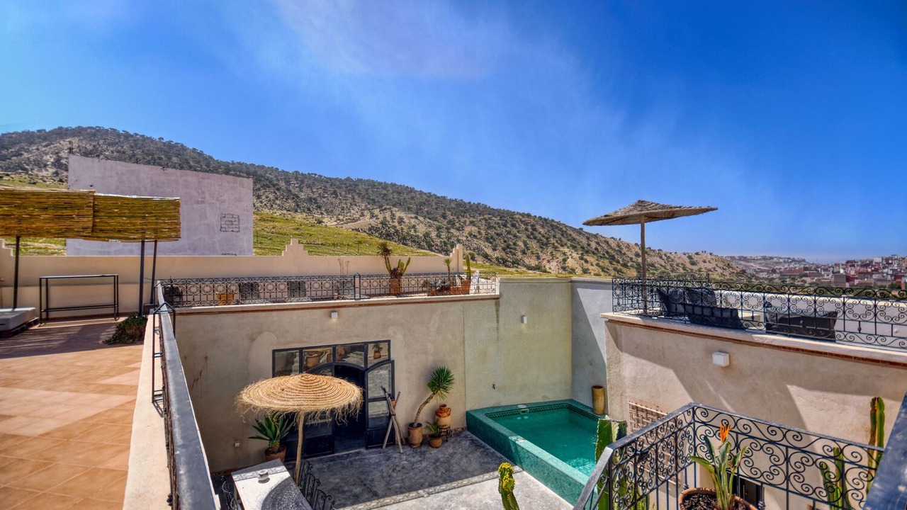 Photo of Outdoor in Tamrhakht