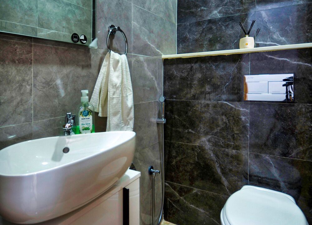 Photo of Bathroom in Founty
