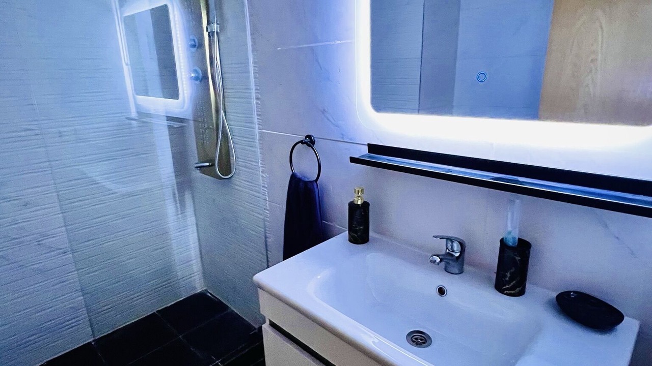 Photo of Bathroom in Secteur Touristique