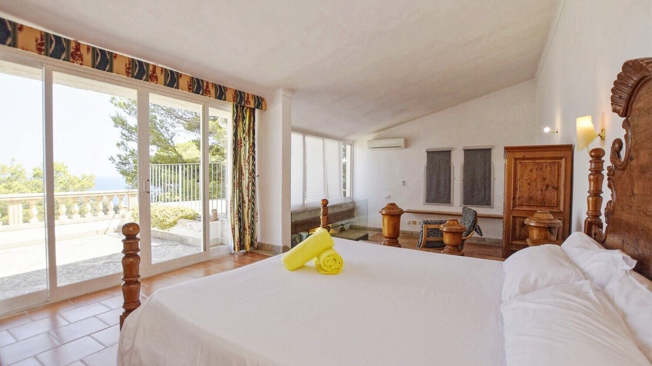 Photo of Bedroom in Provensals
