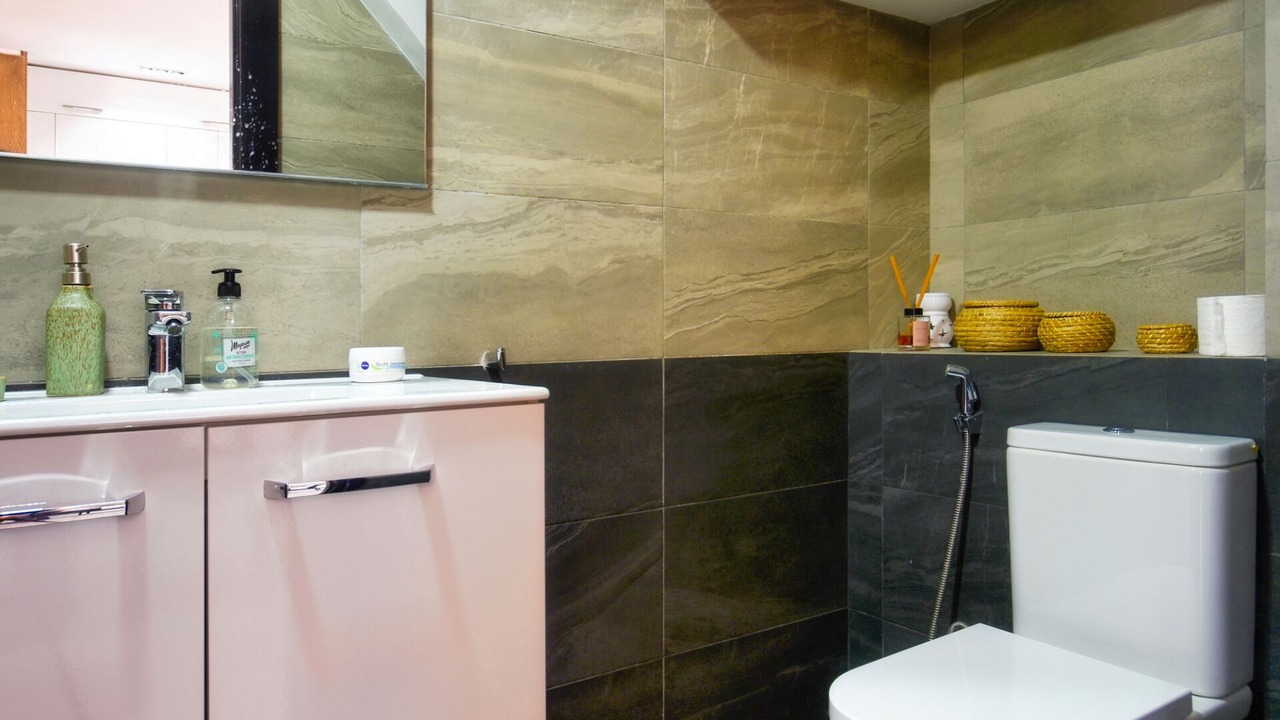 Photo of Bathroom in Tamrhakht