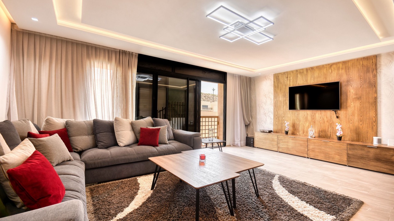 Photo of Livingroom in Tamrhakht