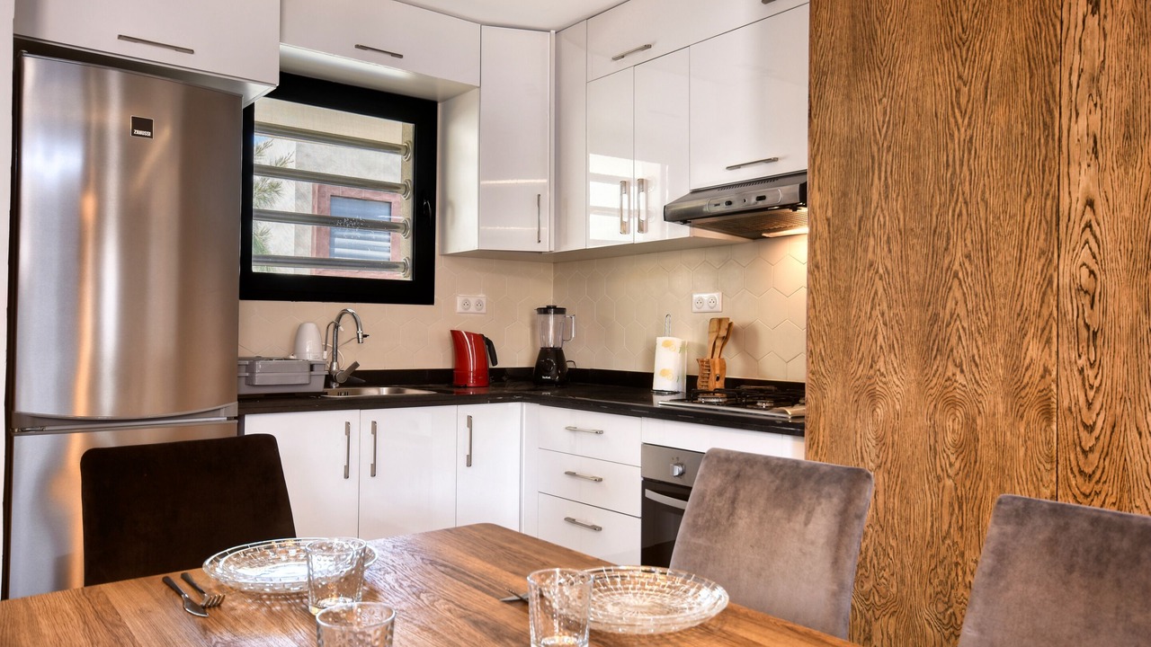 Photo of Kitchen in Tamrhakht