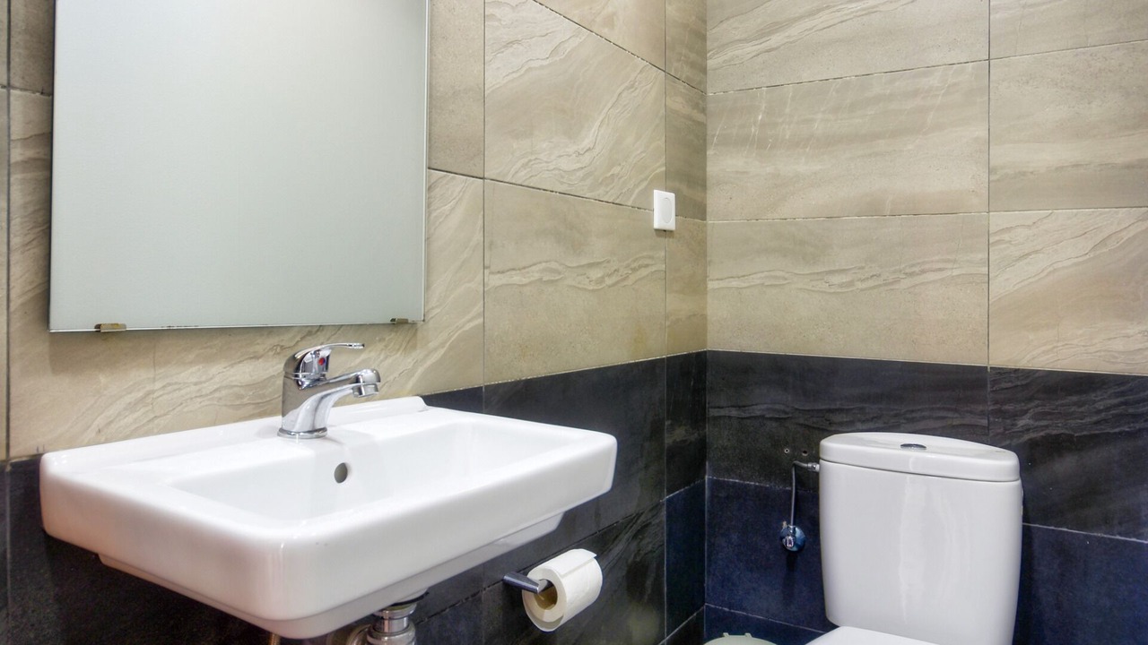 Photo of Bathroom in Tamrhakht