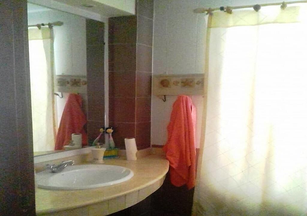 Photo of Bathroom in Secteur Touristique