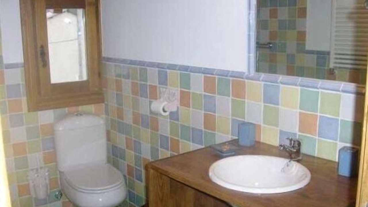 Photo of Bathroom in Argote