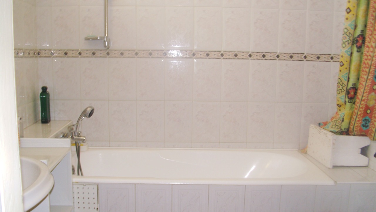 Photo of Bathroom in Cite Charaf