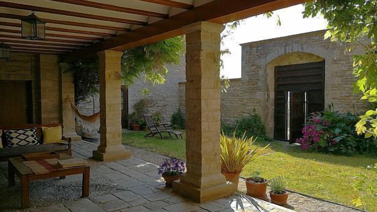 Photo of Patio Balcony in Etxauri