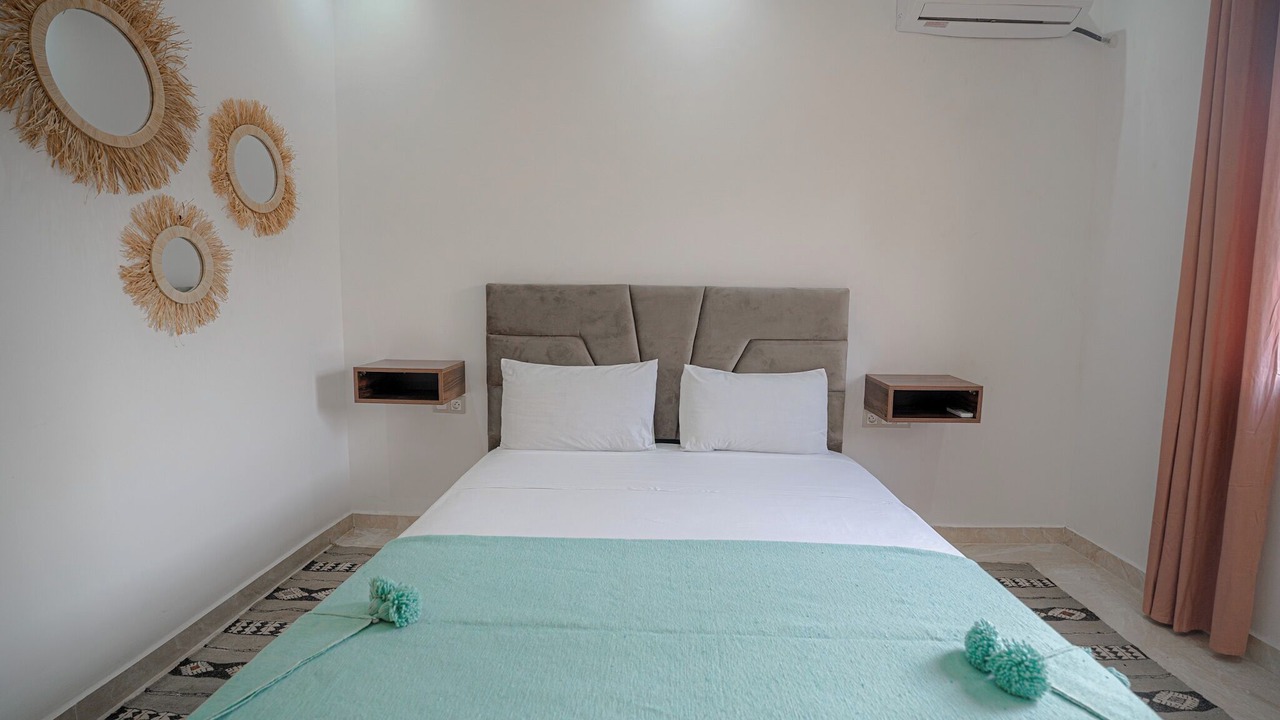 Photo of Bedroom in Sidi Abdallah Ghiat