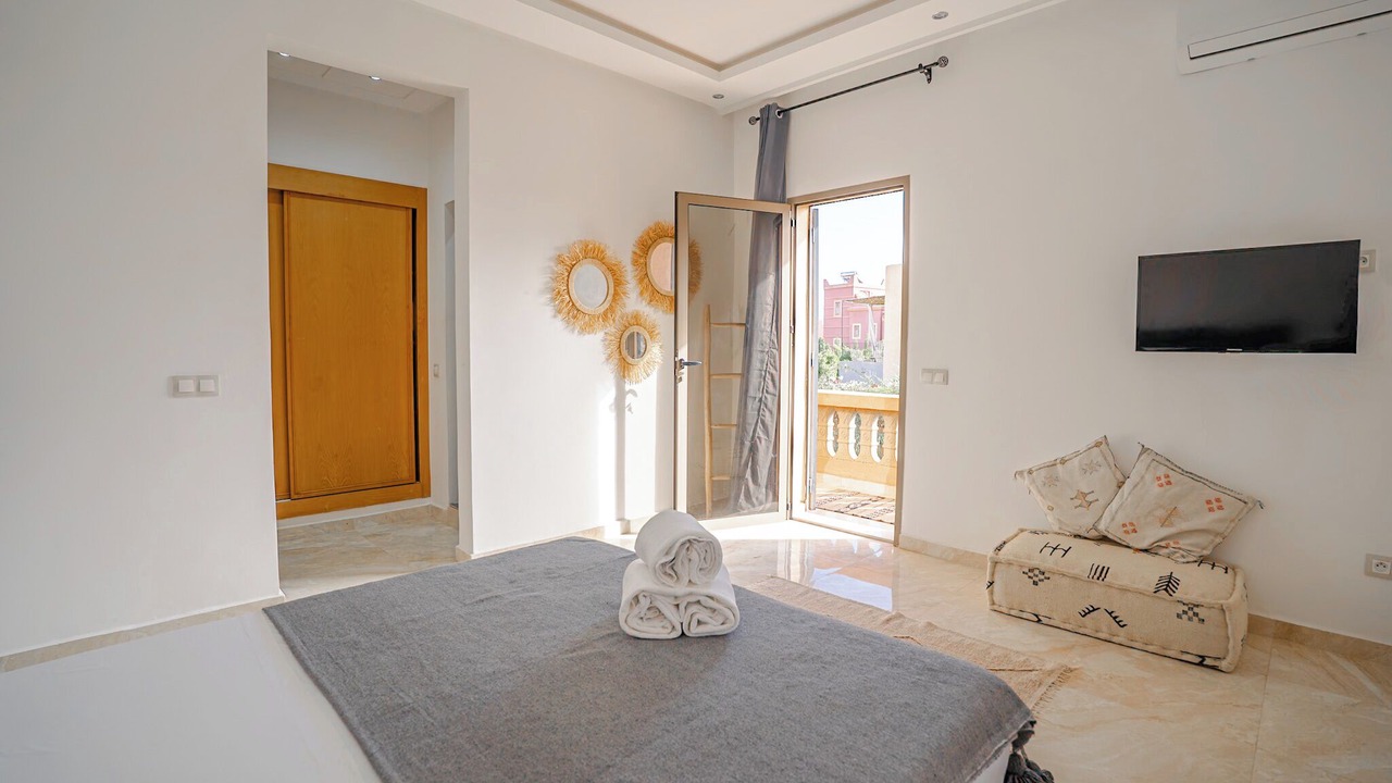 Photo of Bedroom in Sidi Abdallah Ghiat
