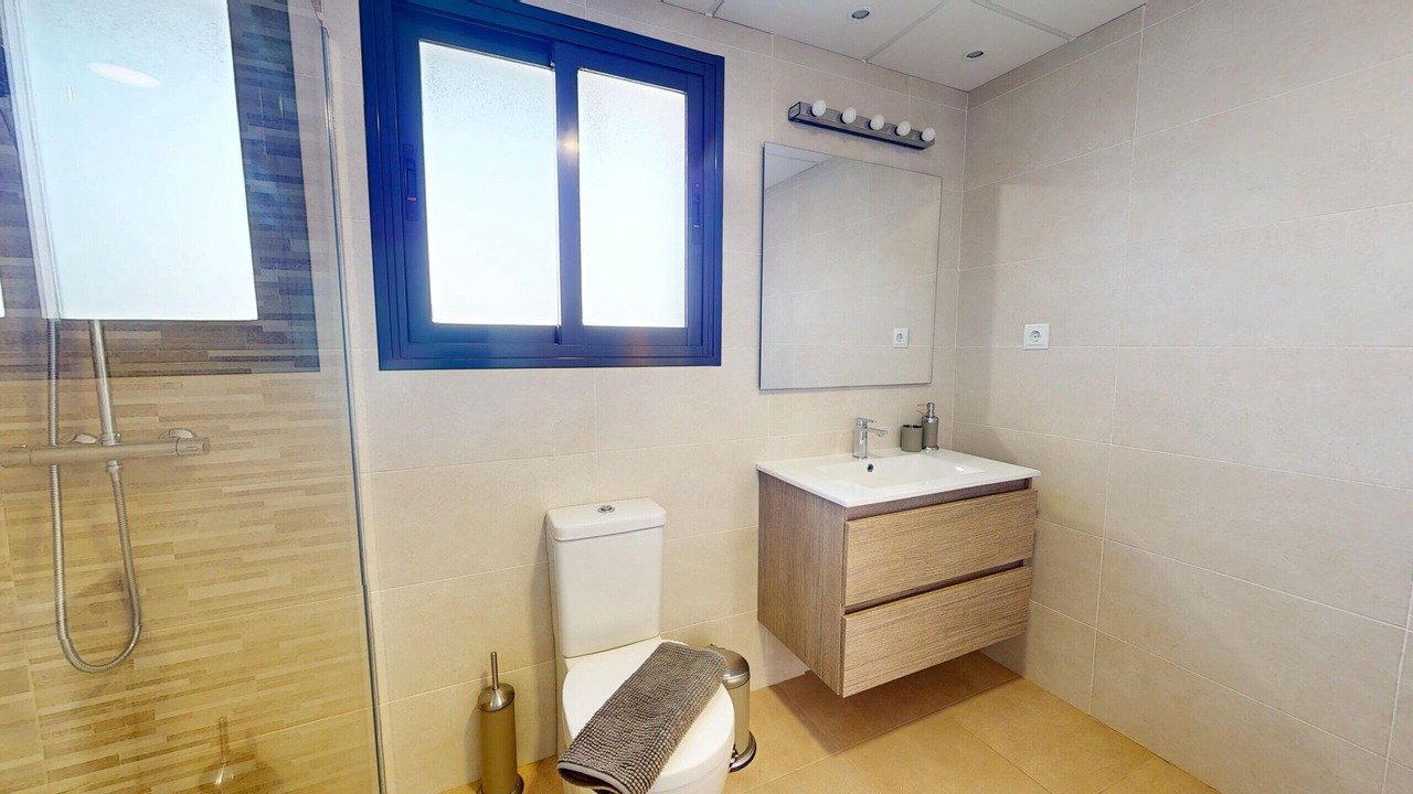 Photo of Bathroom in Roda