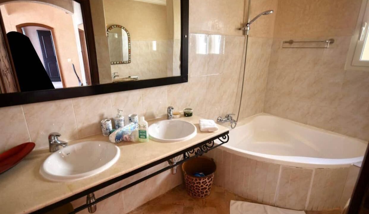 Photo of Bathroom in Tiguert