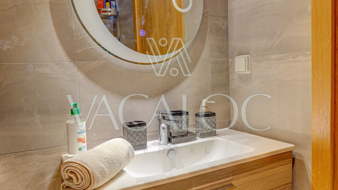 Photo of Bathroom in Tamrhakht