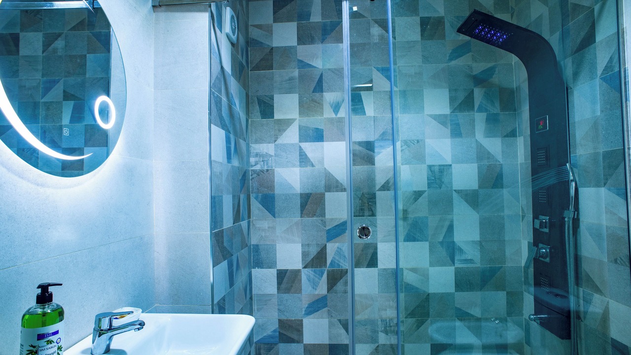 Photo of Bathroom in Branes
