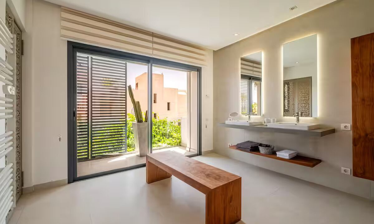 Photo of Bathroom in Tamrhakht