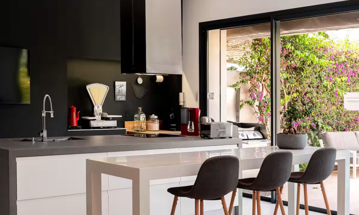 Photo of Kitchen in Tamrhakht