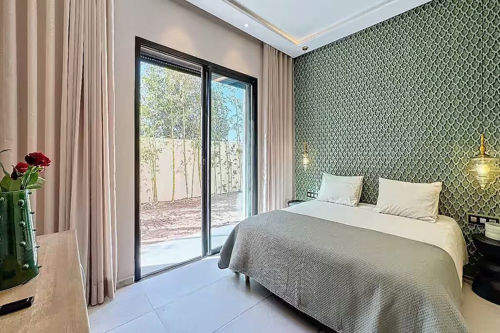 Photo of Bedroom in Tamrhakht