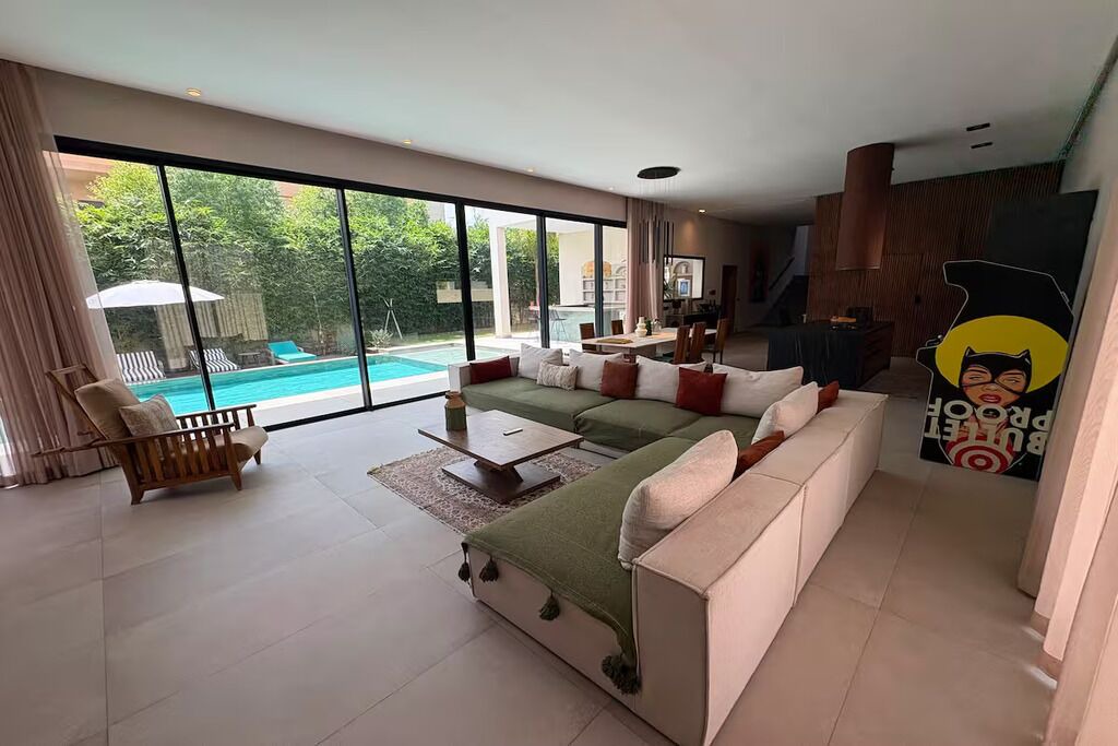 Photo of Livingroom in Tamrhakht