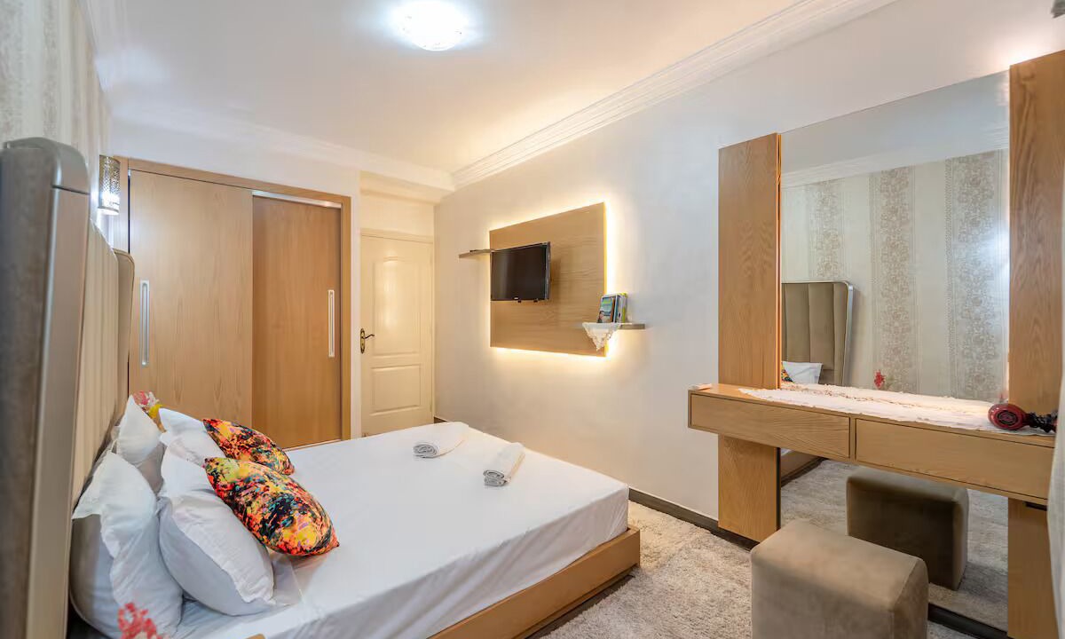 Photo of Bedroom in Tamrhakht