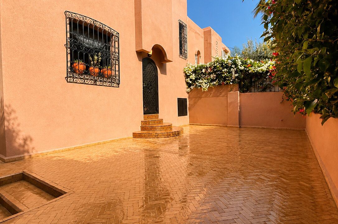 Photo of Outdoor in Cite Charaf