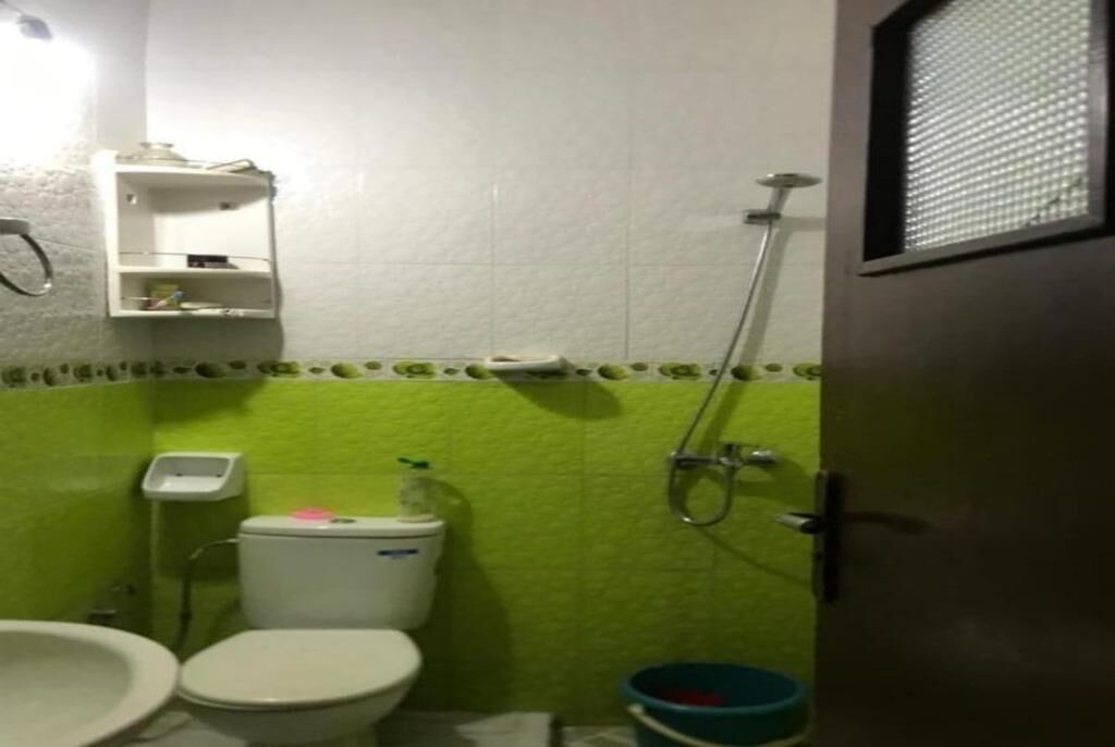 Photo of Bathroom in Miramar