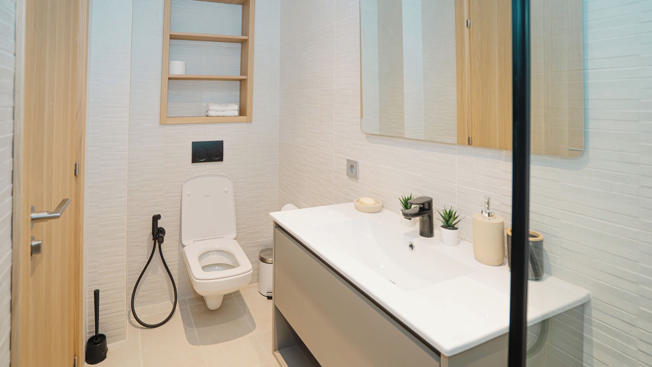 Photo of Bathroom in Branes