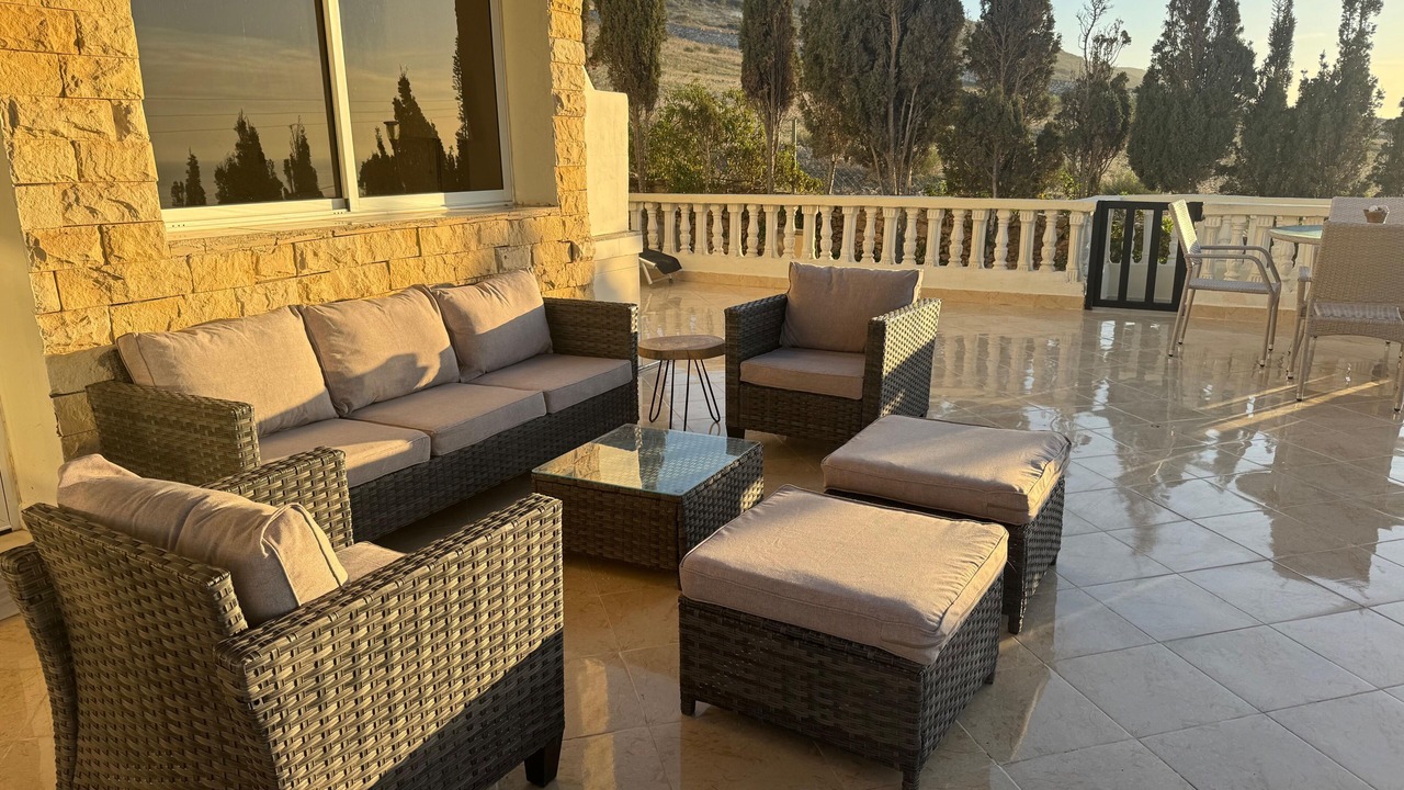 Photo of Patio Balcony in Moulay Bouzarqtoune