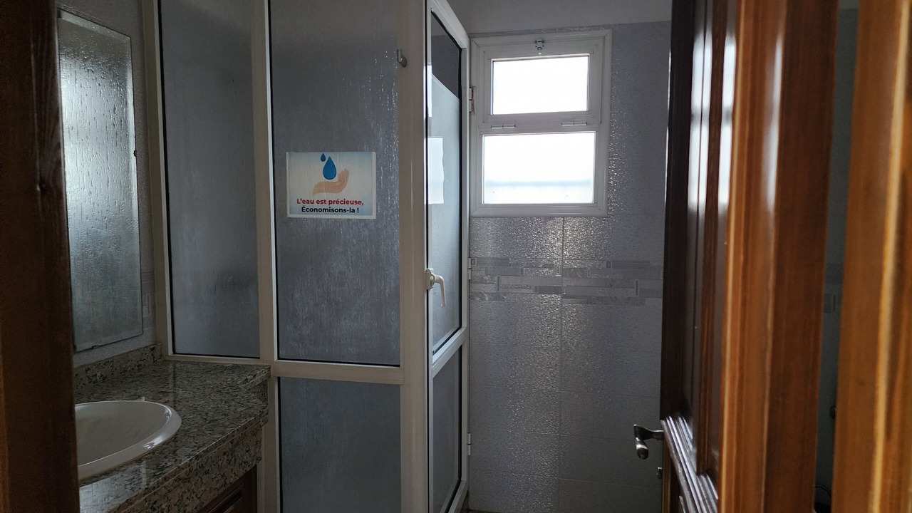 Photo of Bathroom in Laghnimyene