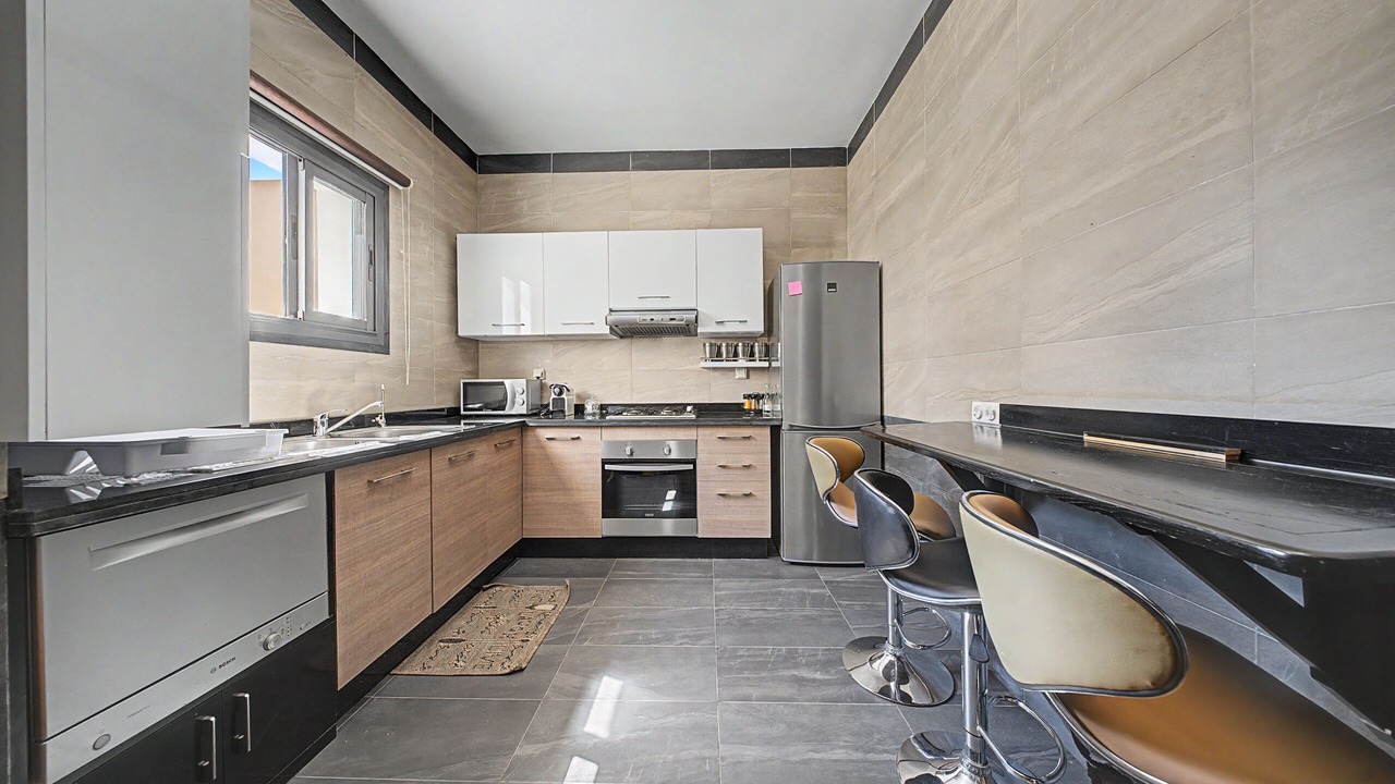 Photo of Kitchen in Tamrhakht